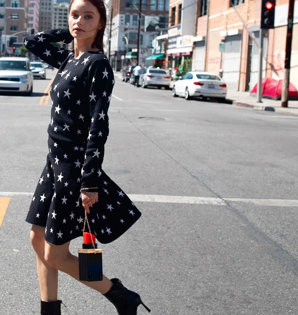 AMAZING MM SKIRT - YEAR ROUND BLACK & WHITE STARS