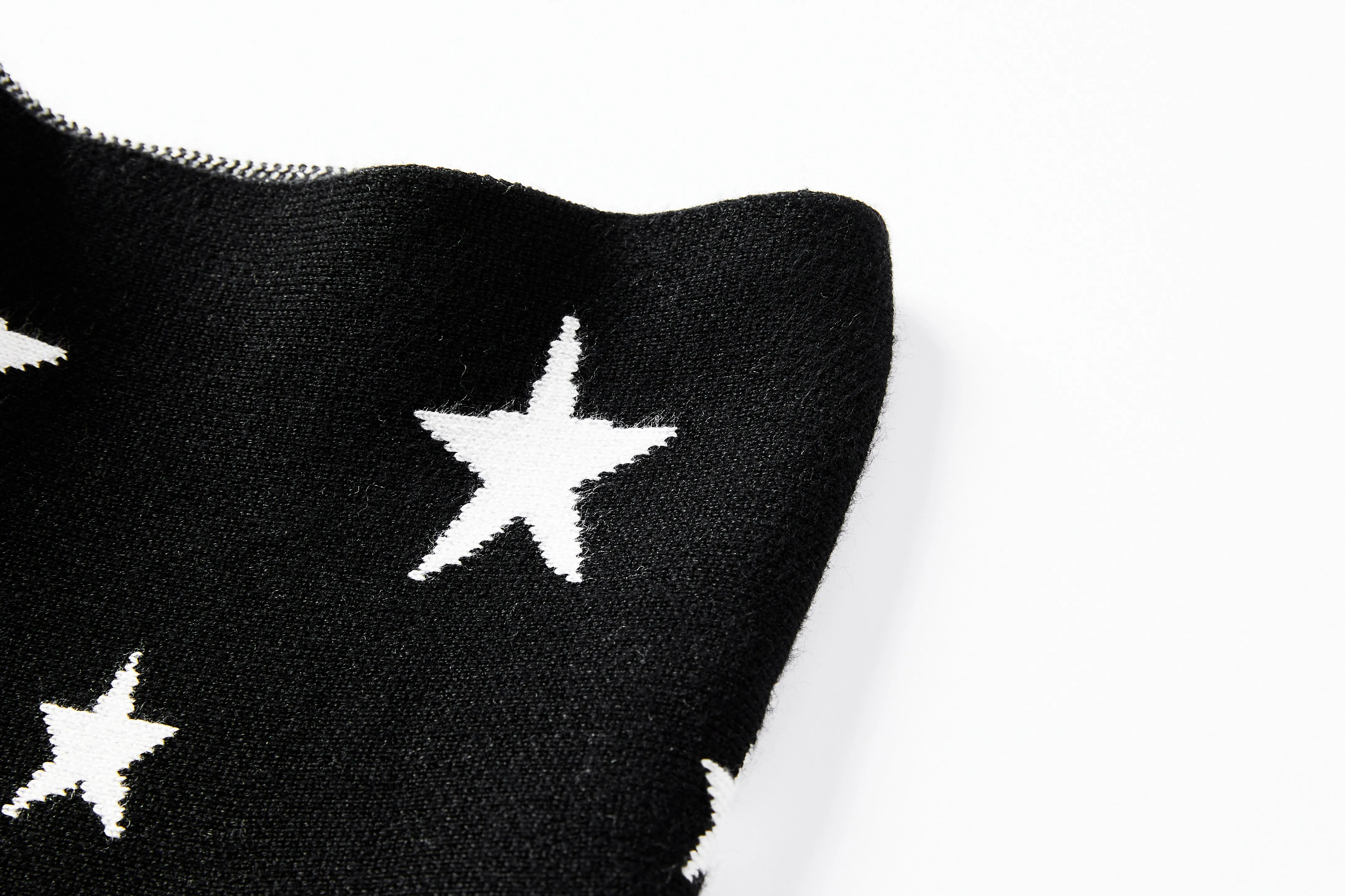 AMAZING MM SKIRT - YEAR ROUND BLACK & WHITE STARS