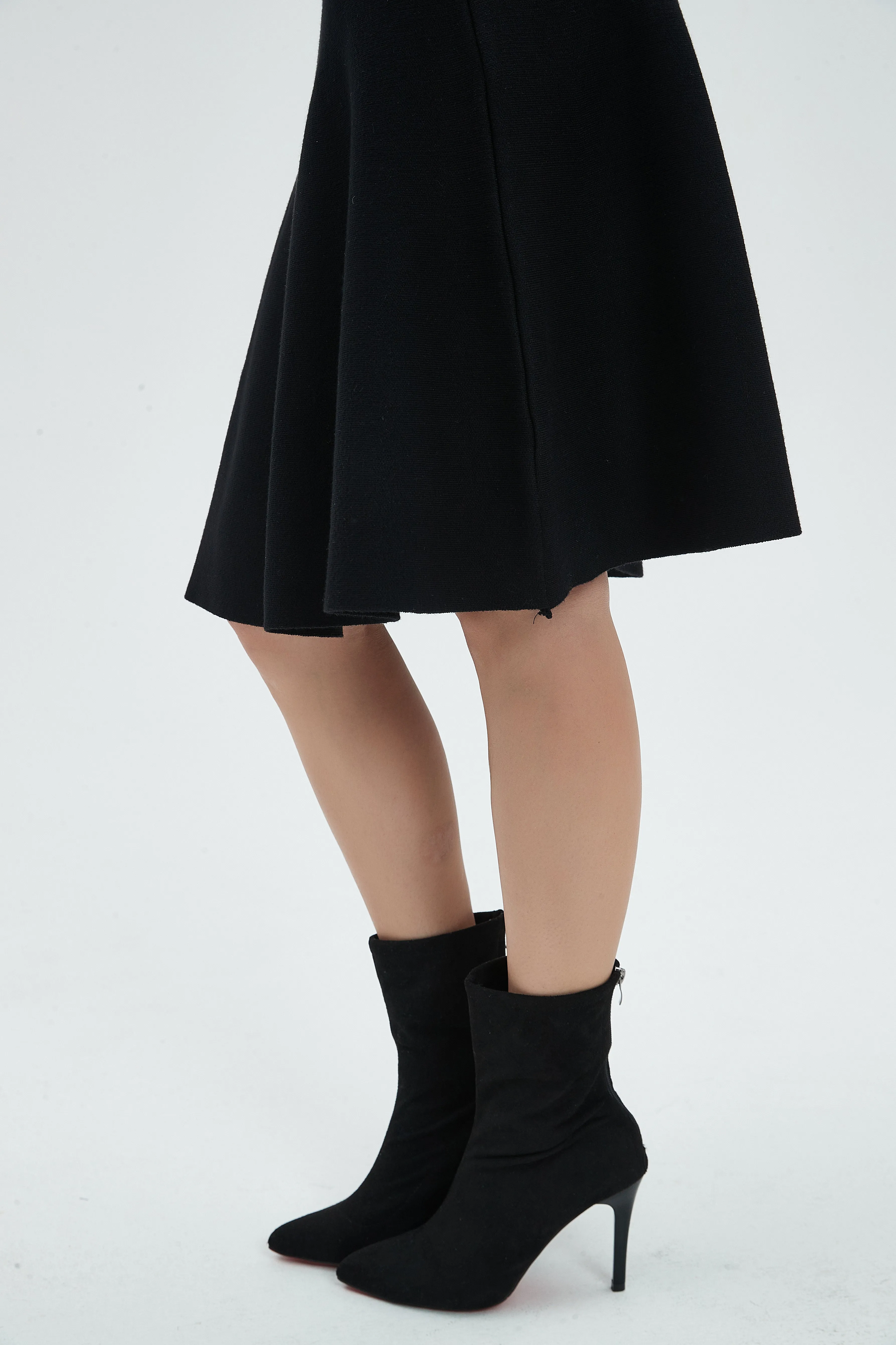 AMAZING MM SKIRT - YEAR ROUND BLACK