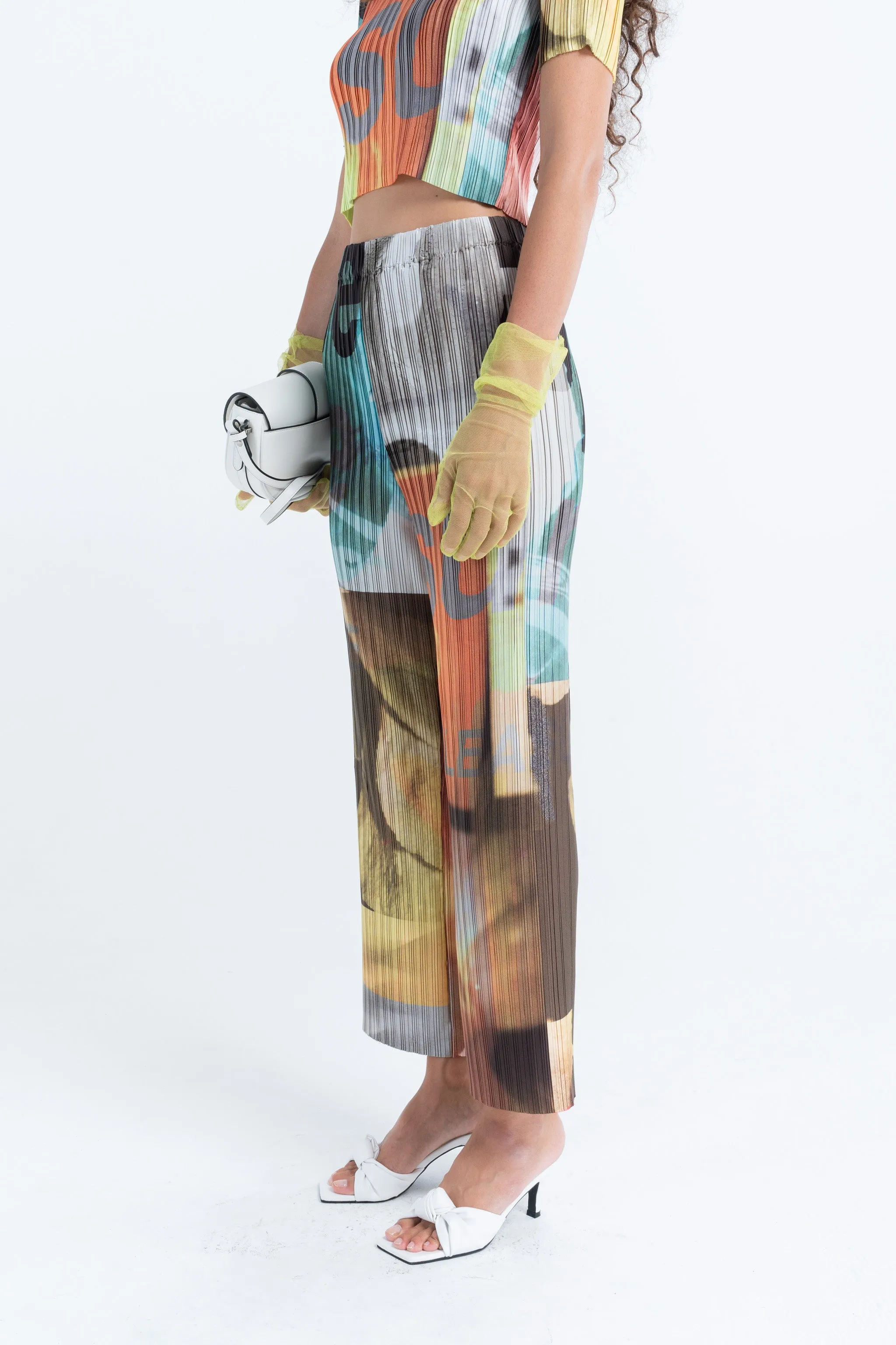 Box Pleat Straight Pant in Pleasure