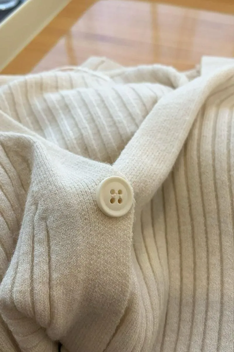 BUTTON DOWN CORDUROY LONG SLEEVE CARDIGAN