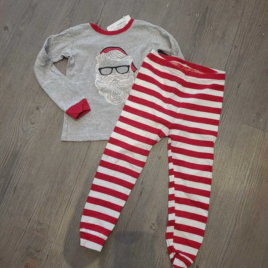 Children's Place Grey 'Santa Clause' Pyjamas 3T