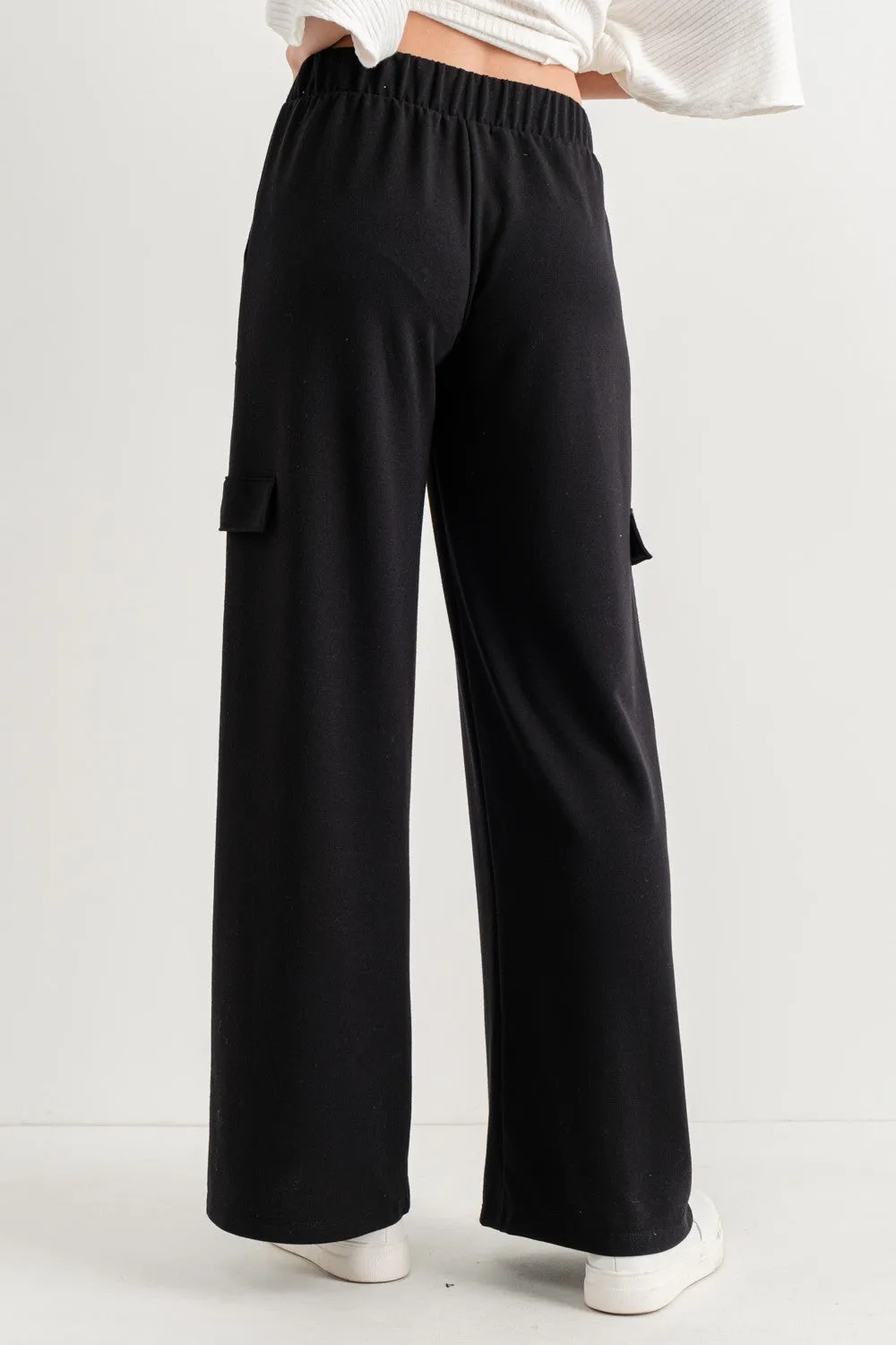 Wide leg pants w/pockets