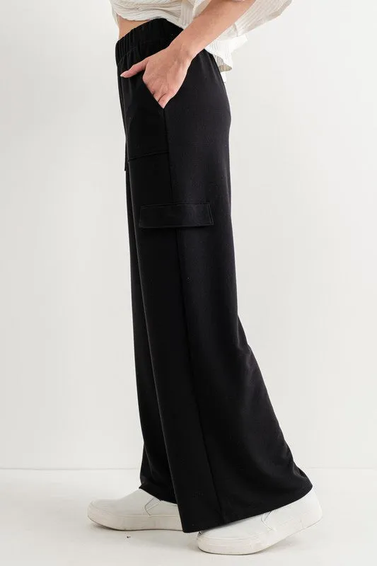 Wide leg pants w/pockets
